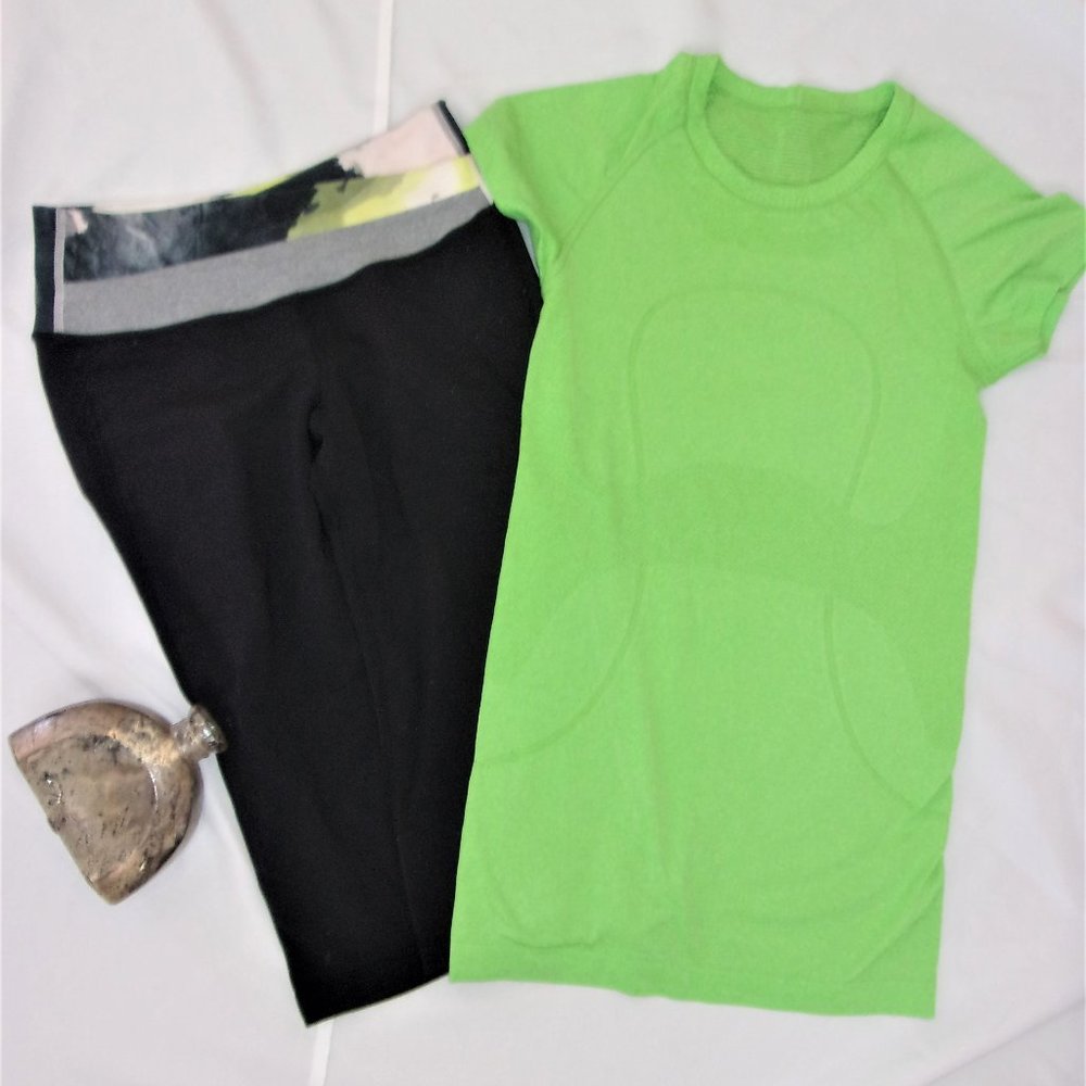 Lululemon shirt size 4 black green